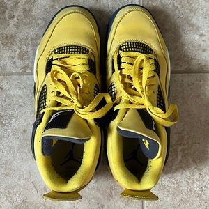 Air Jordan 4 Retro Lightning